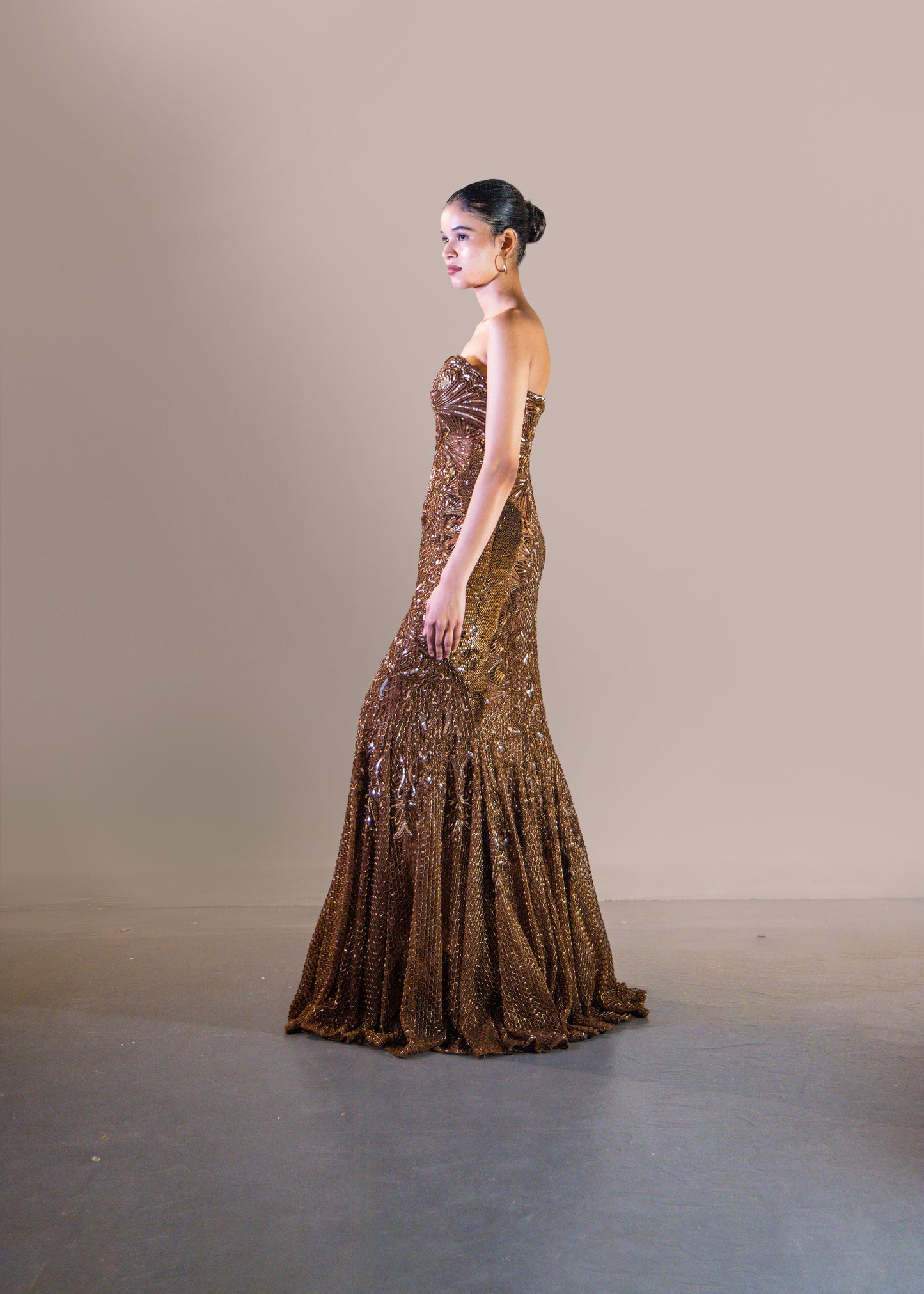 COPPER GOLD FISH CUT GOWN
