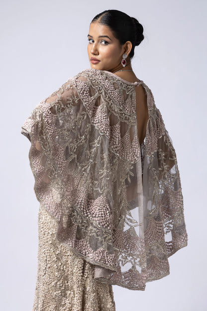SILVER FISH CUT GOWN SET