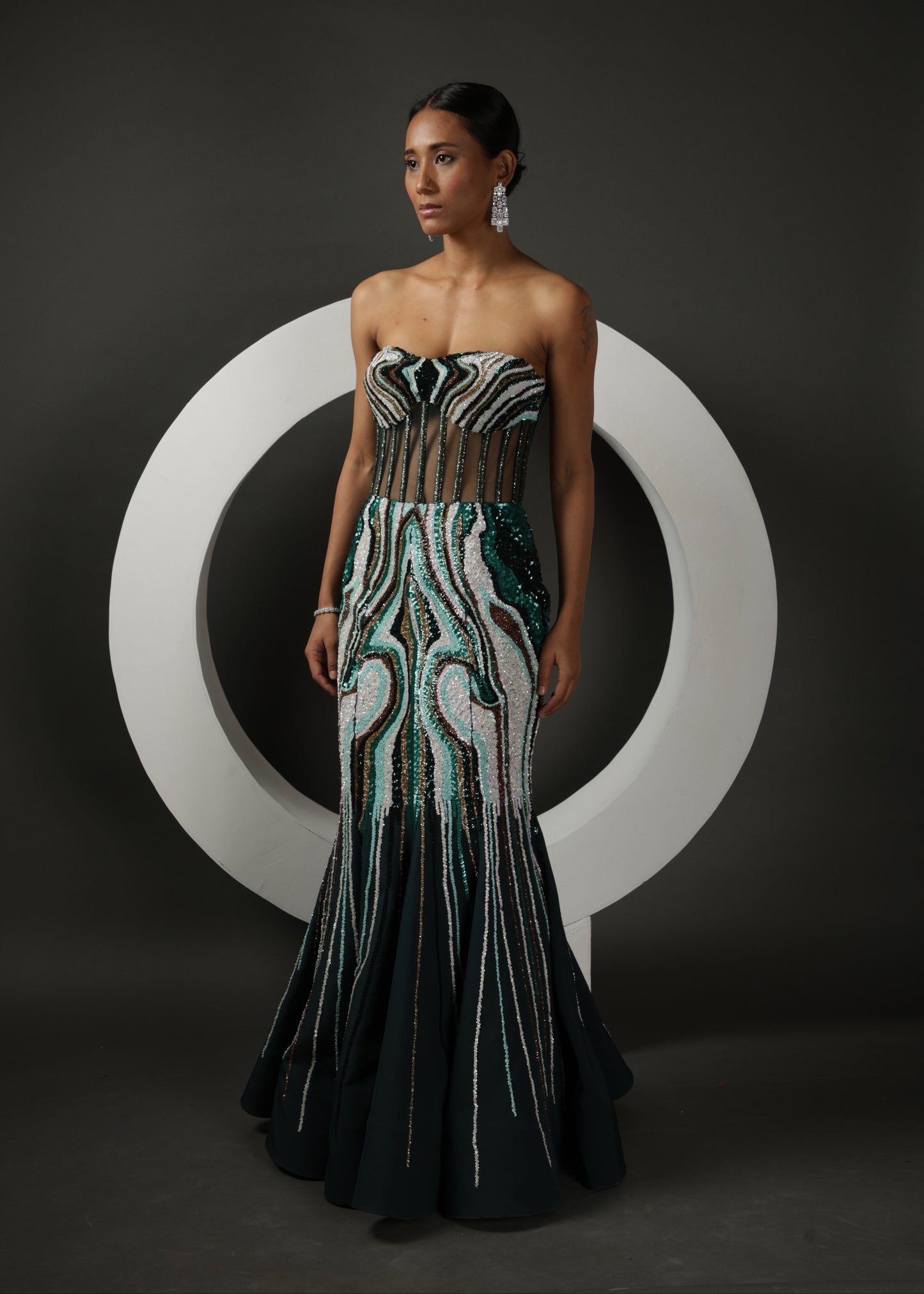 BOTTLE GREEN FISH CUT DRESS