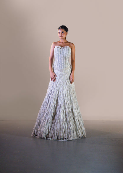 WHITE A LINE SKIRT SET